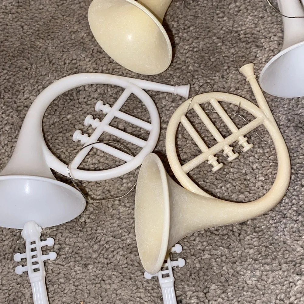 White & cream Musical Instrument Christmas Ornaments set (6)‎ Vintage